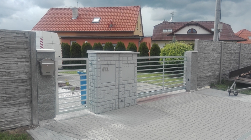 Samonosná brána Prostějov Určice